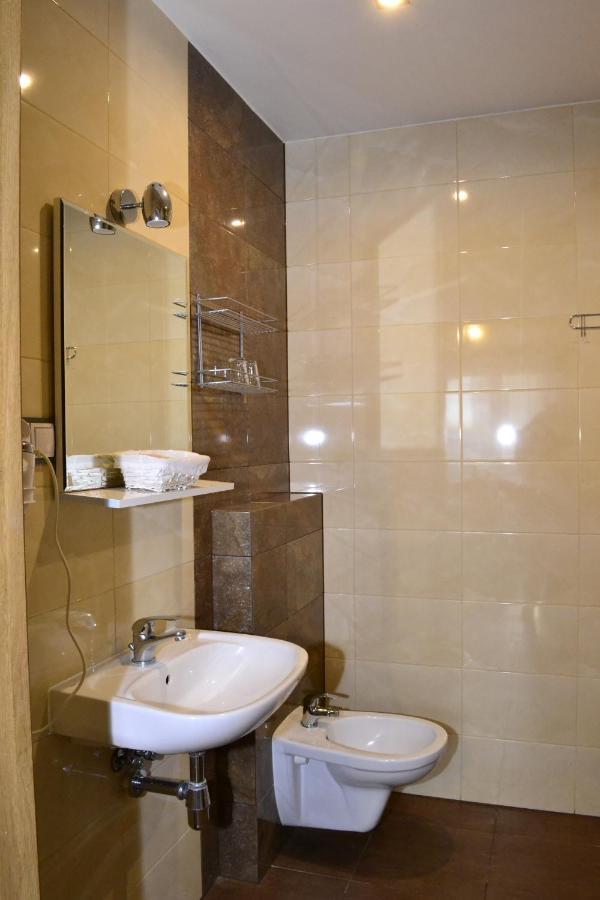 Comfort-24 Slupca Bagian luar foto