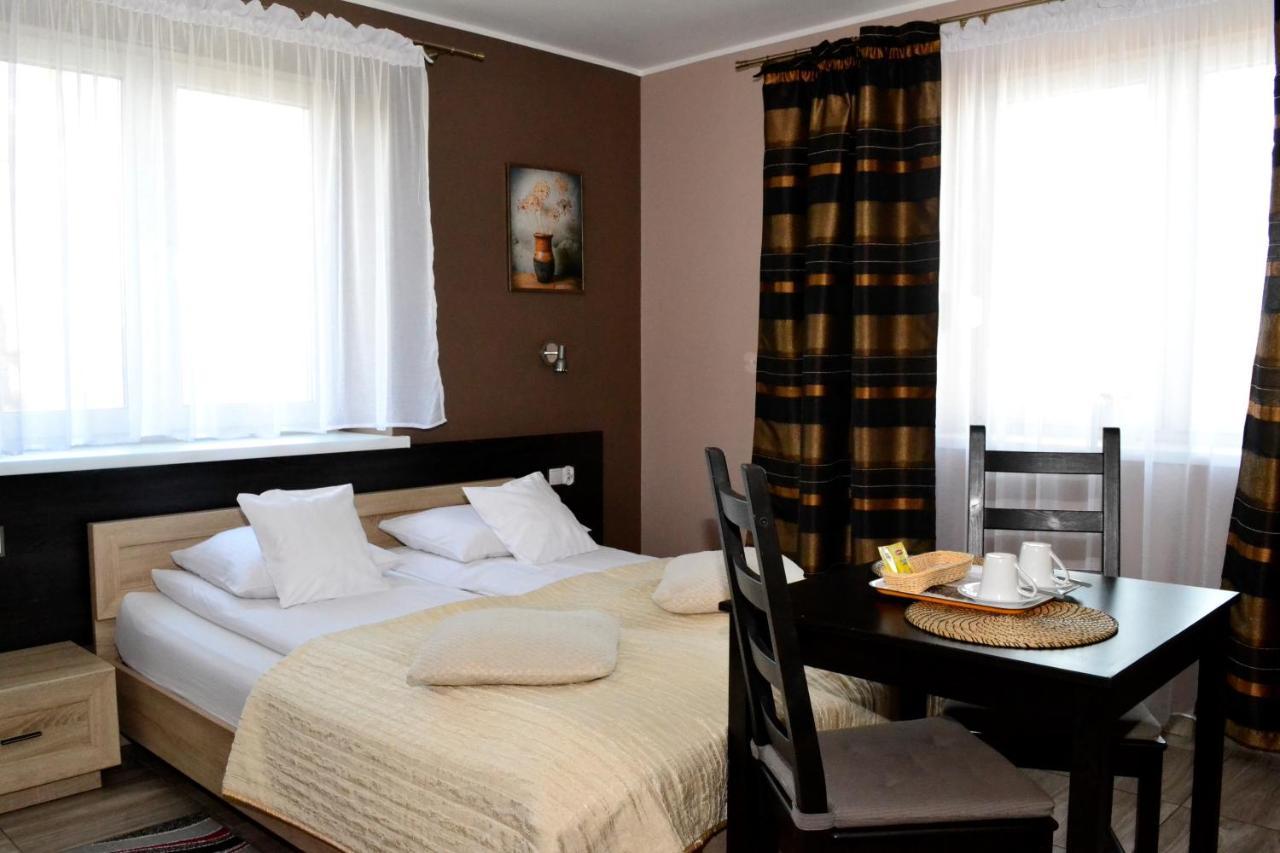 Comfort-24 Slupca Bagian luar foto