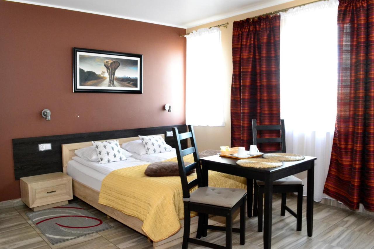 Comfort-24 Slupca Bagian luar foto