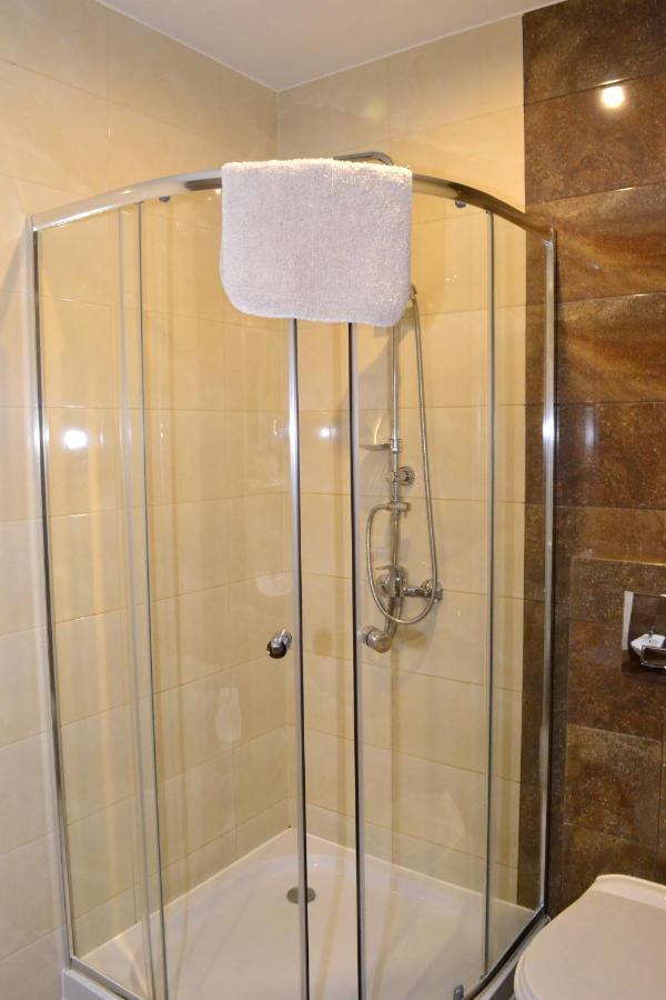 Comfort-24 Slupca Bagian luar foto
